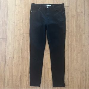 Ashley Mason Pants size 11/30 Black with vents